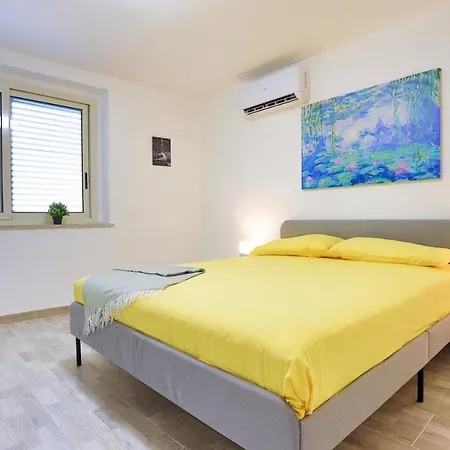 Apartment Lungomare Trieste With Terrace